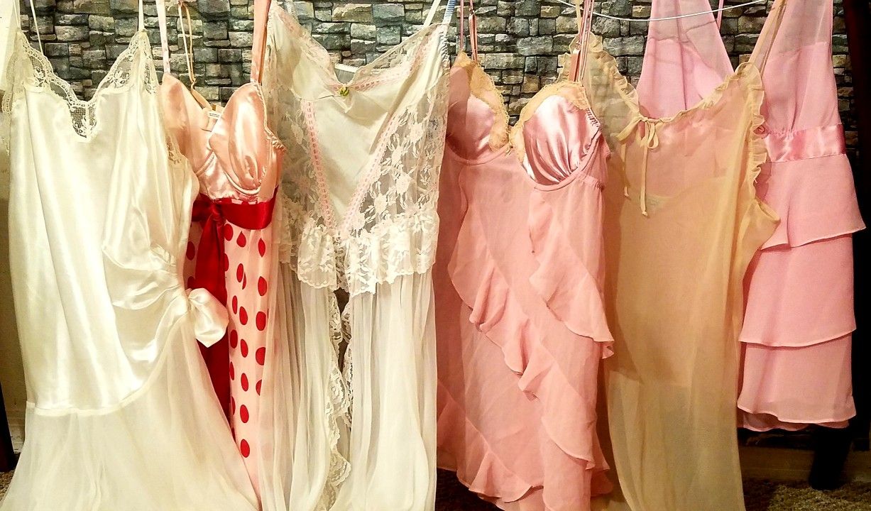 Women's lingerie nightgowns