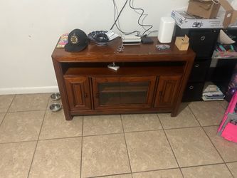 Tv stand