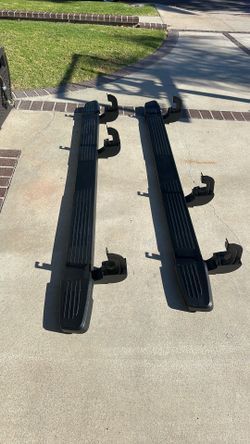 GMC side steps (brand new)