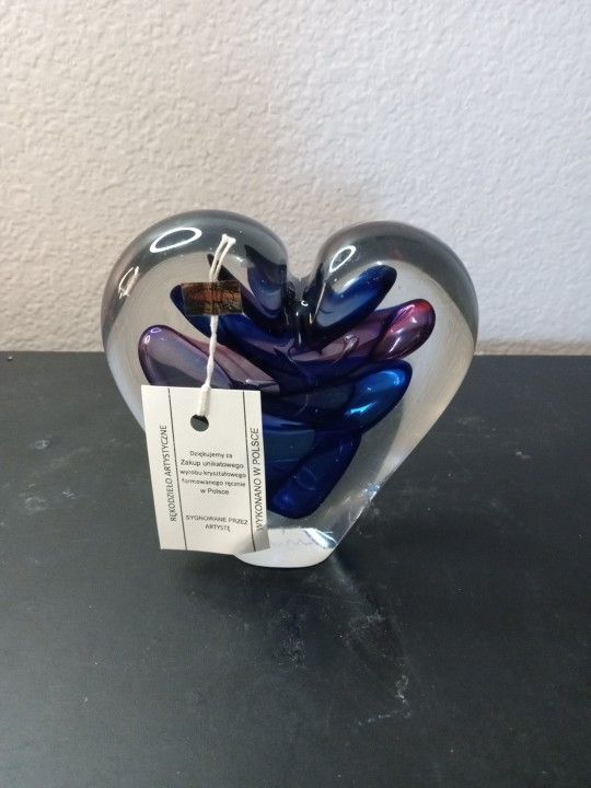 EXQUISITE NWT Signed Marian Pyrcak 5" Heart Shaped Paperweight From Poland