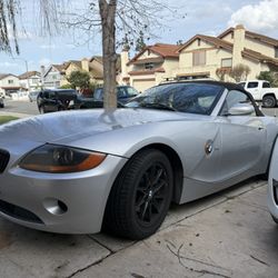2004 BMW Z4 Low Miles Súper Clean