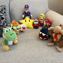 Nintendo Mario Plush Lot (Wario, Waluigi, Bowser, Yoshi, DK + more)
