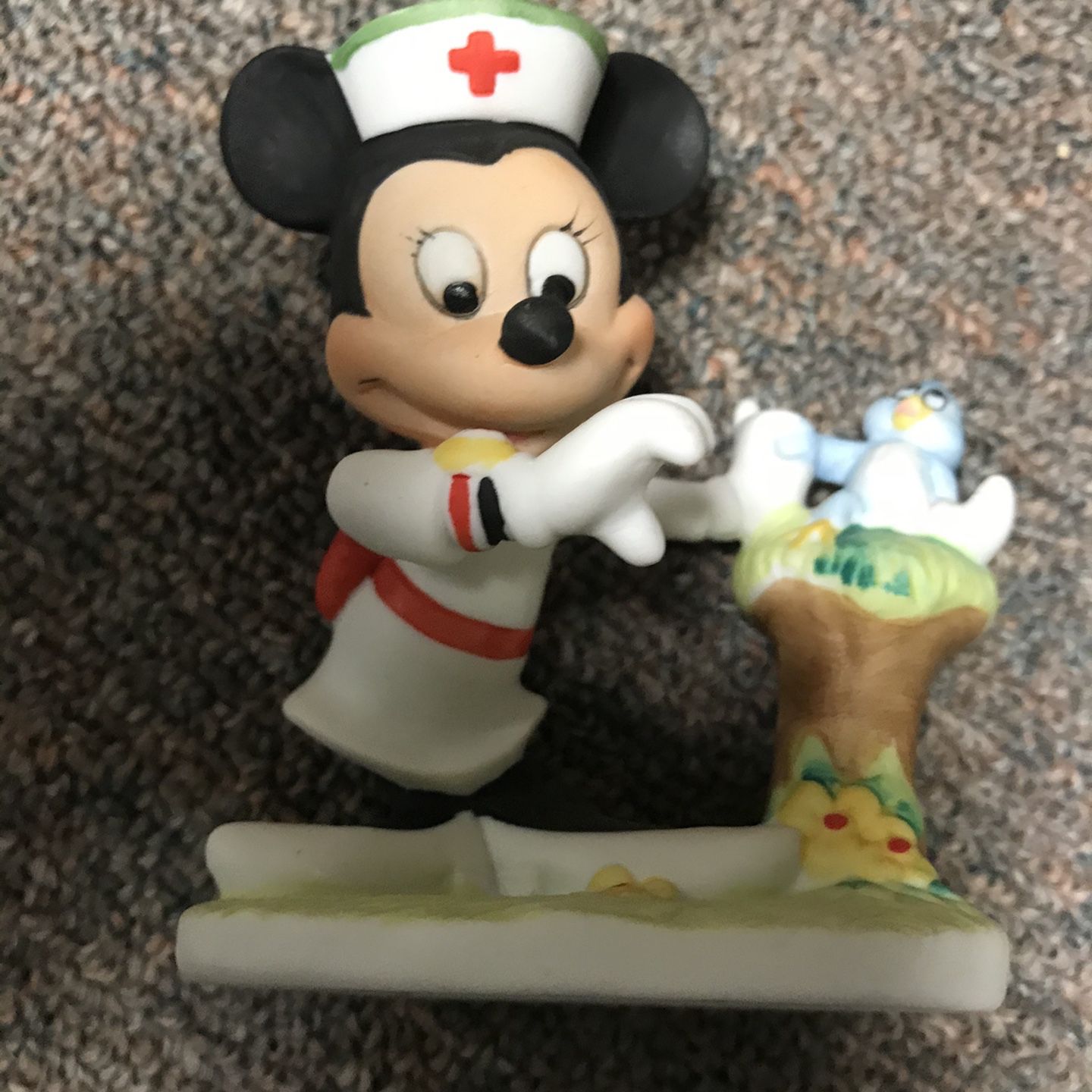 Disney Minnie Mouse Nurse Figurine