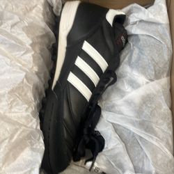 Adidas mundial Team  Soccer Turf shoes k leather