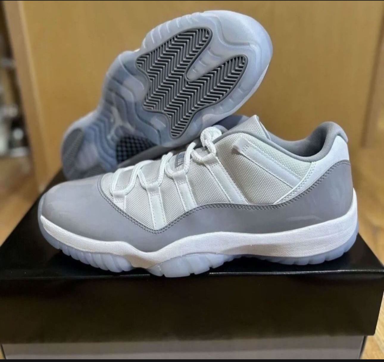 Nike Air Jordan 11 Low Retro Cement Grey White AV2187-140 size 12 Brand New