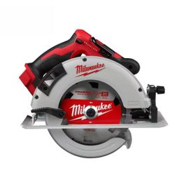 Milwaukee M18 18V Lithium-Ion Brushless Cordless 7-1/4 in. Circular Saw (Tool-Only)