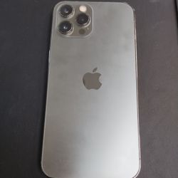 Unlocked 1 2   P R O M A X 256Gb  clean , warranty included and charger 