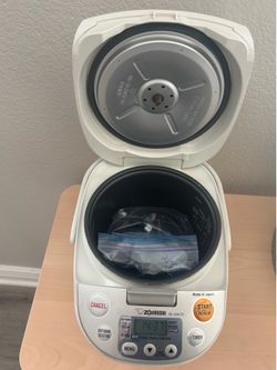 Zojirushi Micom Rice Cooker & Warmer, model NL-AAC10.
