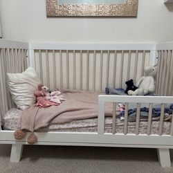 Pottery barn crib/toddler bed with mattress