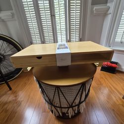 Wireless charging monitor stand