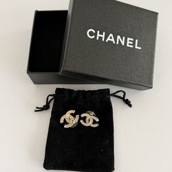 Chanel Strass CC Stud Earrings