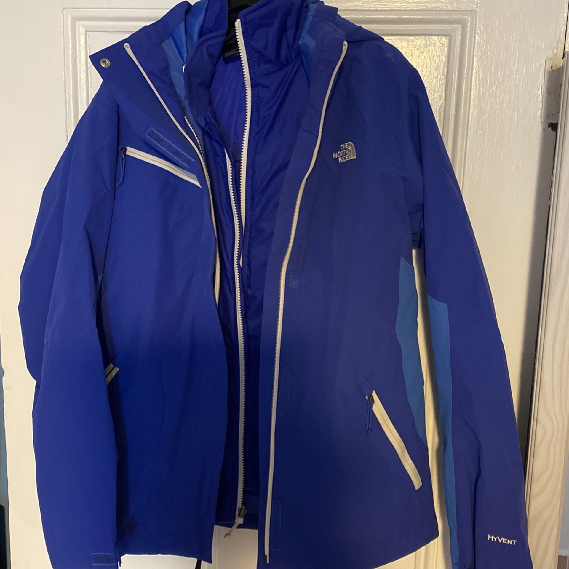 Women North Face Coat Size Medium