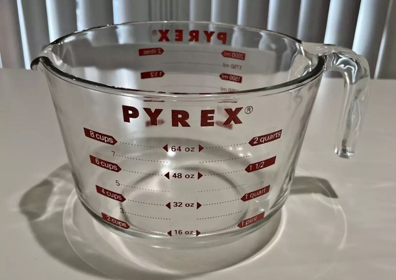 PYREX Vintage 8 Cups 2000 ML 64OZ 564 USA Large Clear Glass Measuring Cup 2000ML