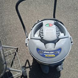 Shop Vacuum On Wheels 