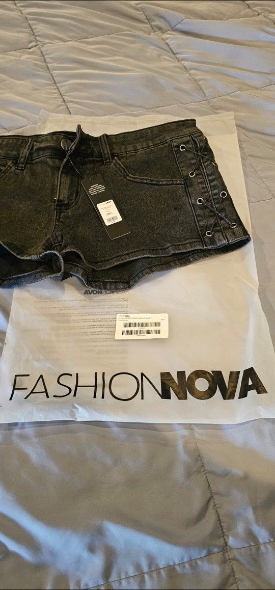 Black Jean Short -stretchy