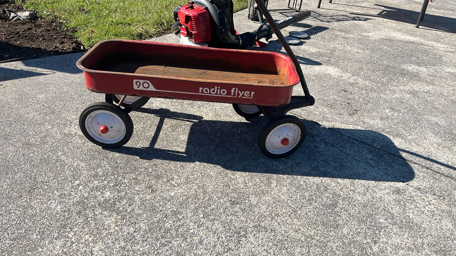 Radio Flyer Red Wagon