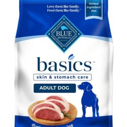 Blue Buffalo Basics Skin & Stomach Care - Duck & Potato Recipe - Dry Adult Dog Food - 22lbs