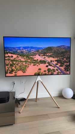 Samsung 65" The Frame Pro 2025 Neo QLED 4K TV - Bought Last Week, Like New