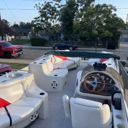 2001 Jc tritoon Evolution