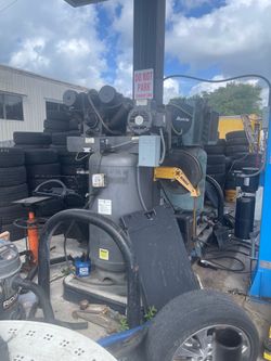 Large Industrial Vertical Air Compressor