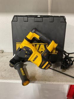 DEWALT HAMMER DRILL CORDED