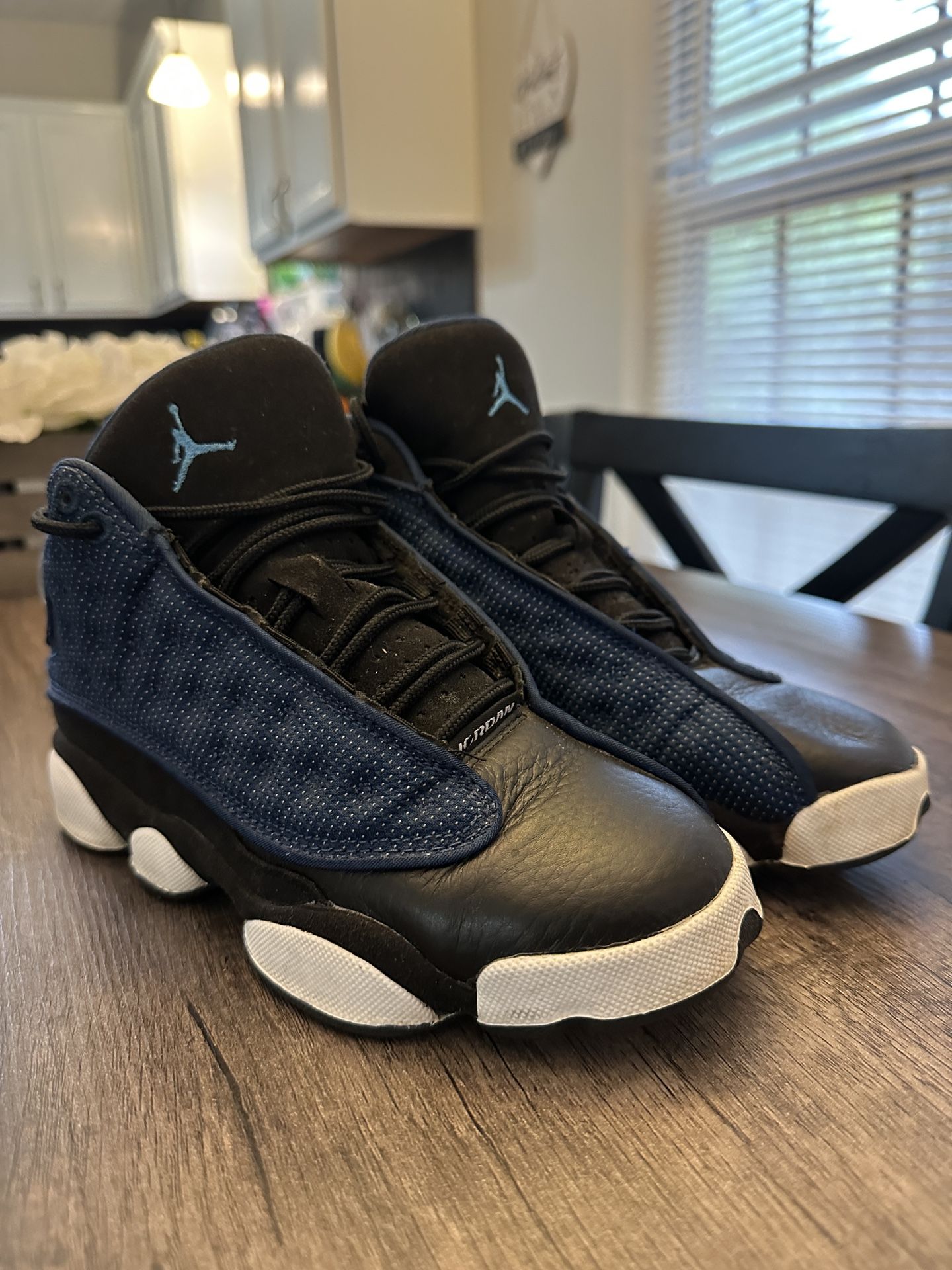Jordan 13 Navy 2022 - Size 4Y