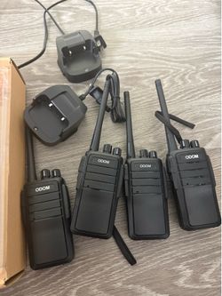 Walkie-talkie