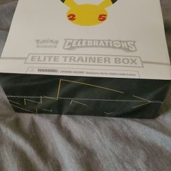 Pokemon Celebrations ETB