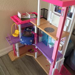 Barbie Dream House 