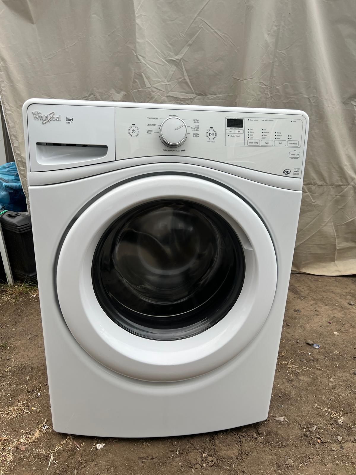 Whirlpool washing machine in excellent condition💦