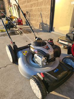 MURRAY GAS LANW MOWER NO Bag