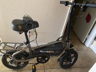 Brand New 5TH WHEEL E-Bike - 14" Mini Bike - Never Ridden