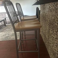High Bar Stools 