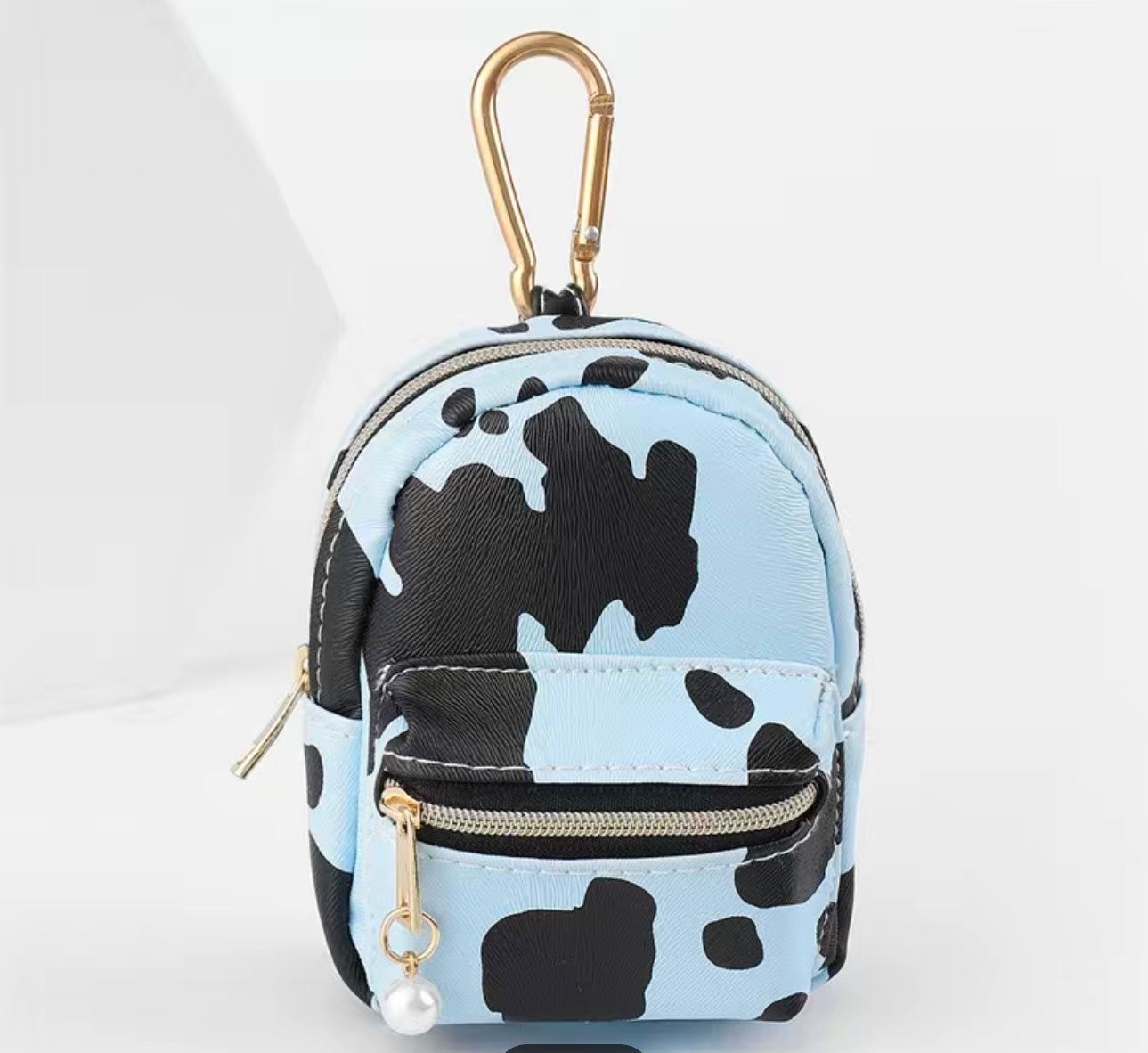 Blue Cow Change Purse With Clip