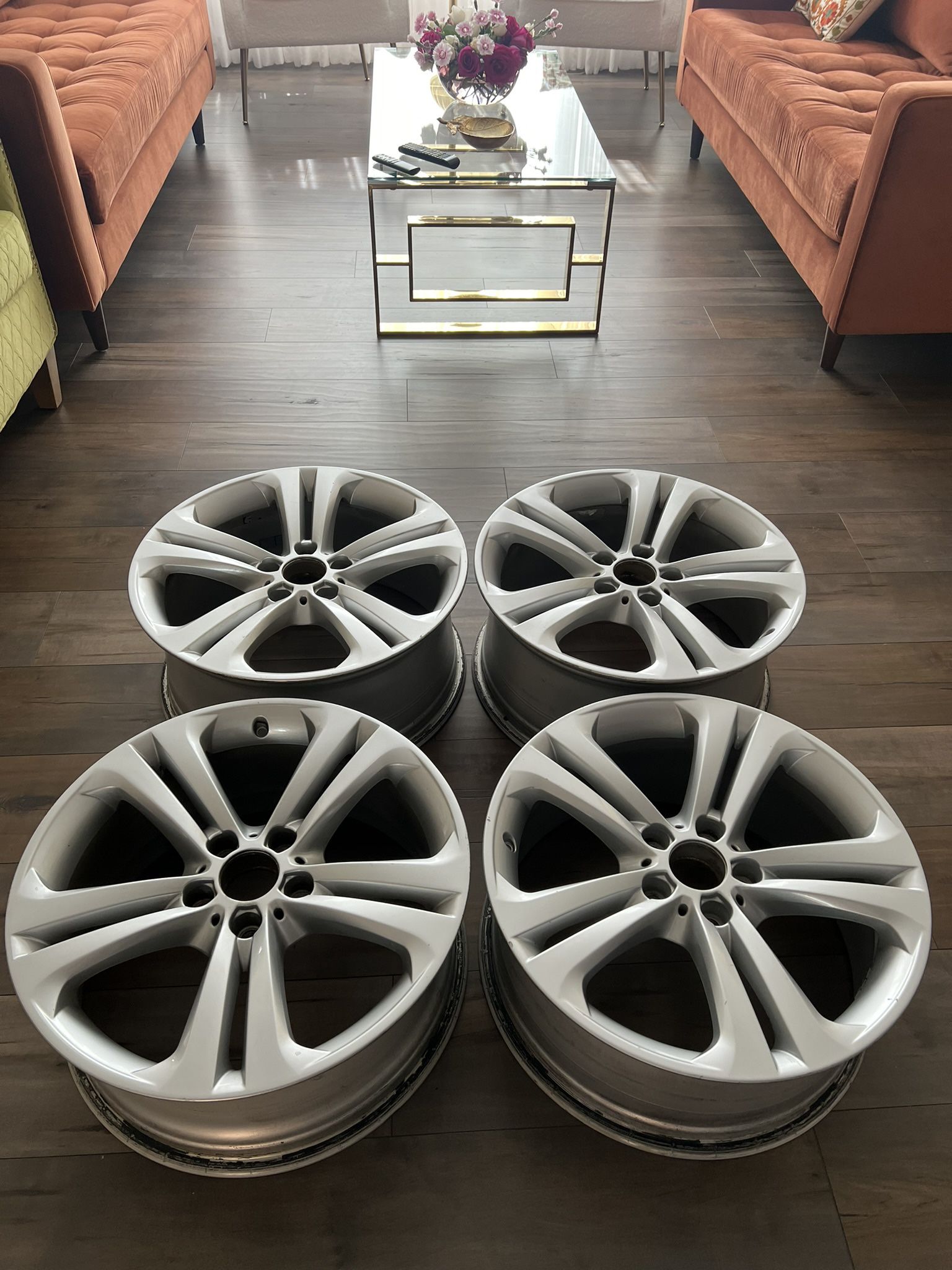 BMW OEM  19inch wheels 