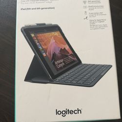 Logitech Slim Folio 