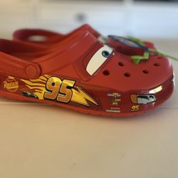 Lightning McQueen Crocs