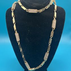 10k Link Necklace W/ Clr Stones