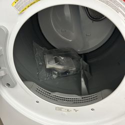 Washer And Dryer Set (electric) + Lg Gas Dryer 