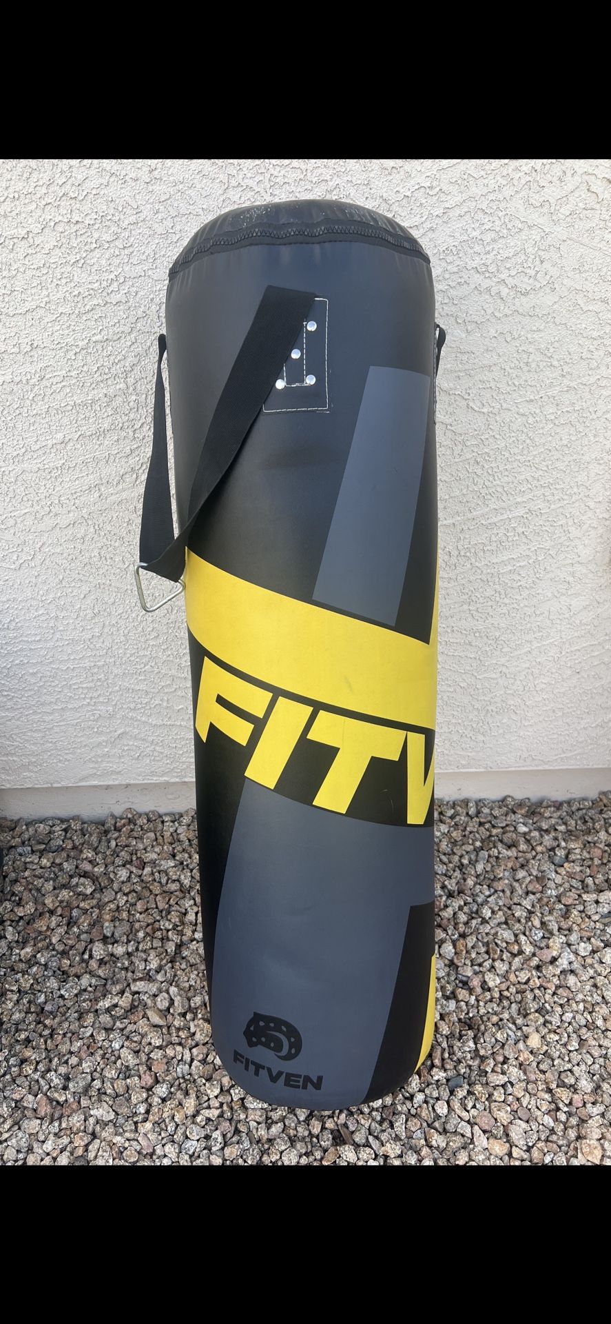 FITVEN Punching Bag With Wall Mount Wall Bracket 