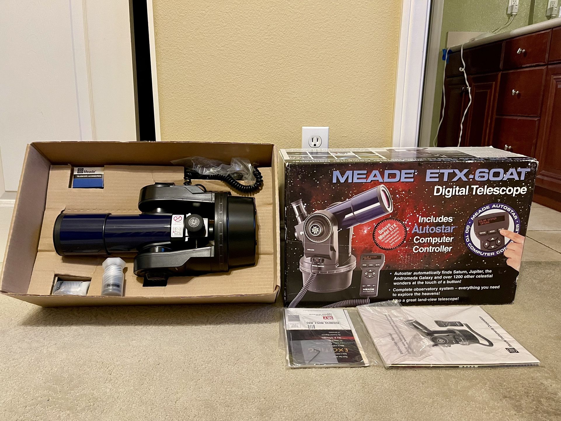 Meade ETX-60 AT Refractor Telescope Blue Tube Open Box Complete Never Used