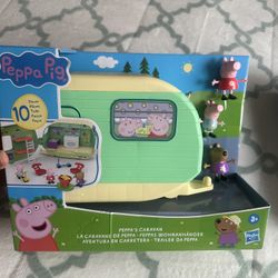 Peppa Pig Action Caravan Figures Playset New