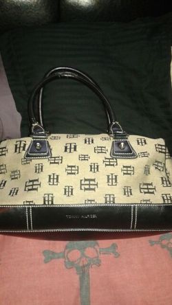 Tommy Hilfiger purse.