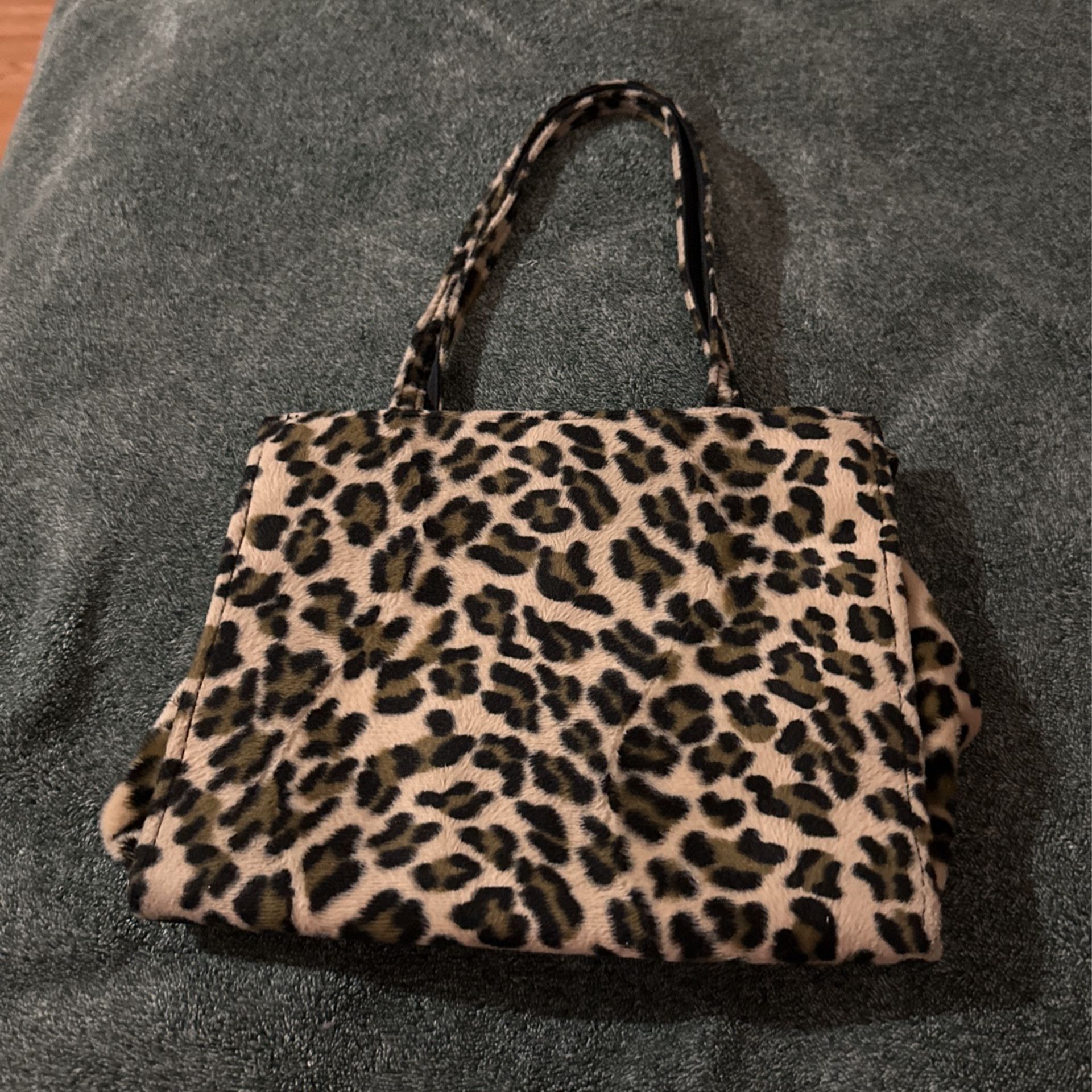 Cheetah Print Tote Bag 
