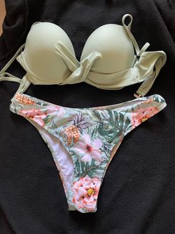 swim suit