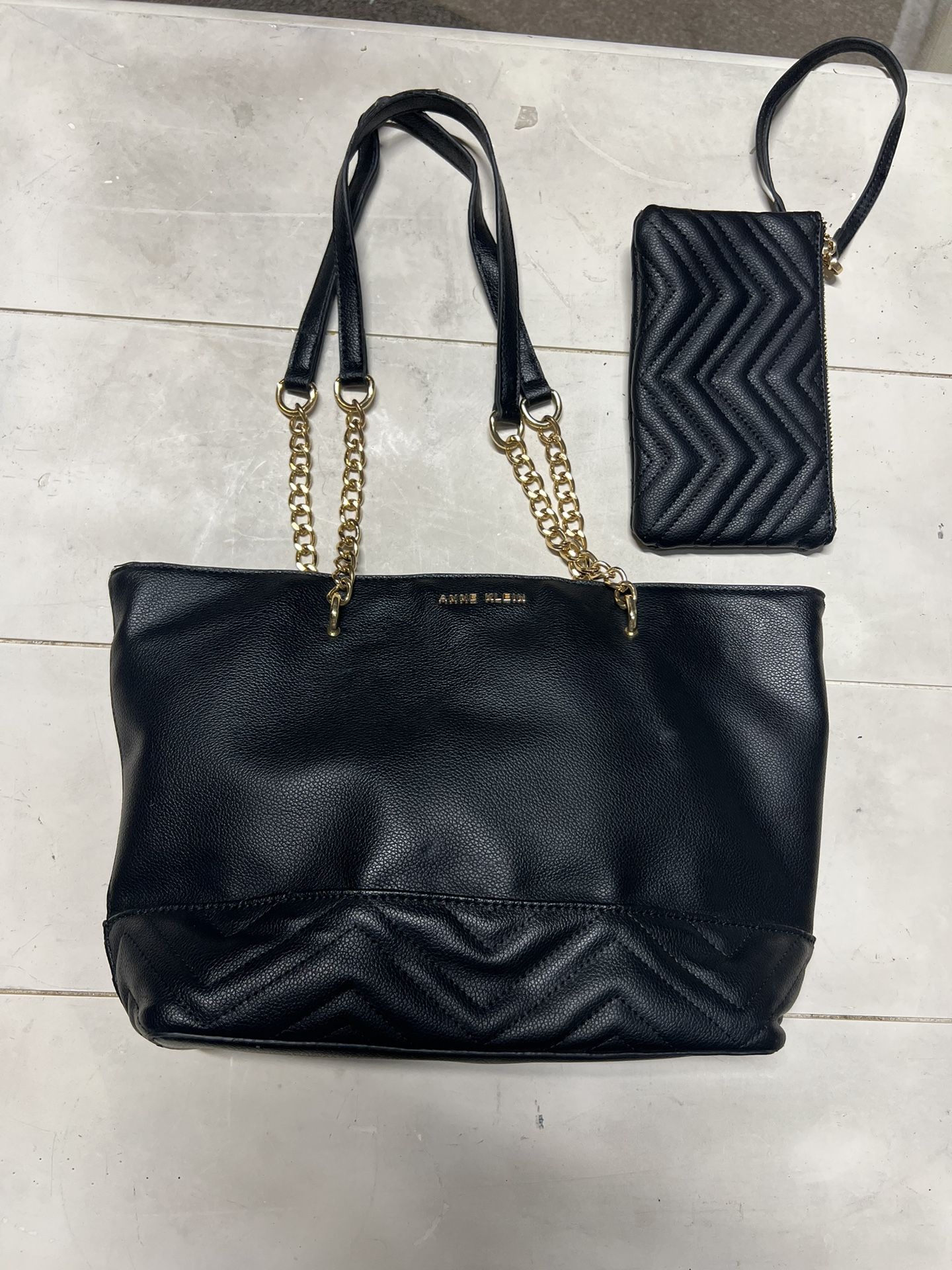 Anne Klein Tote Bags And Wallet 