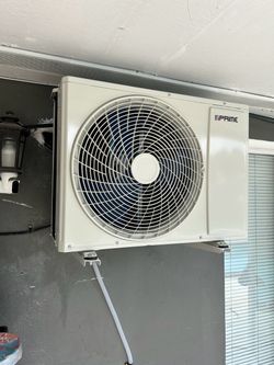 12,000 BTU Mini Split
