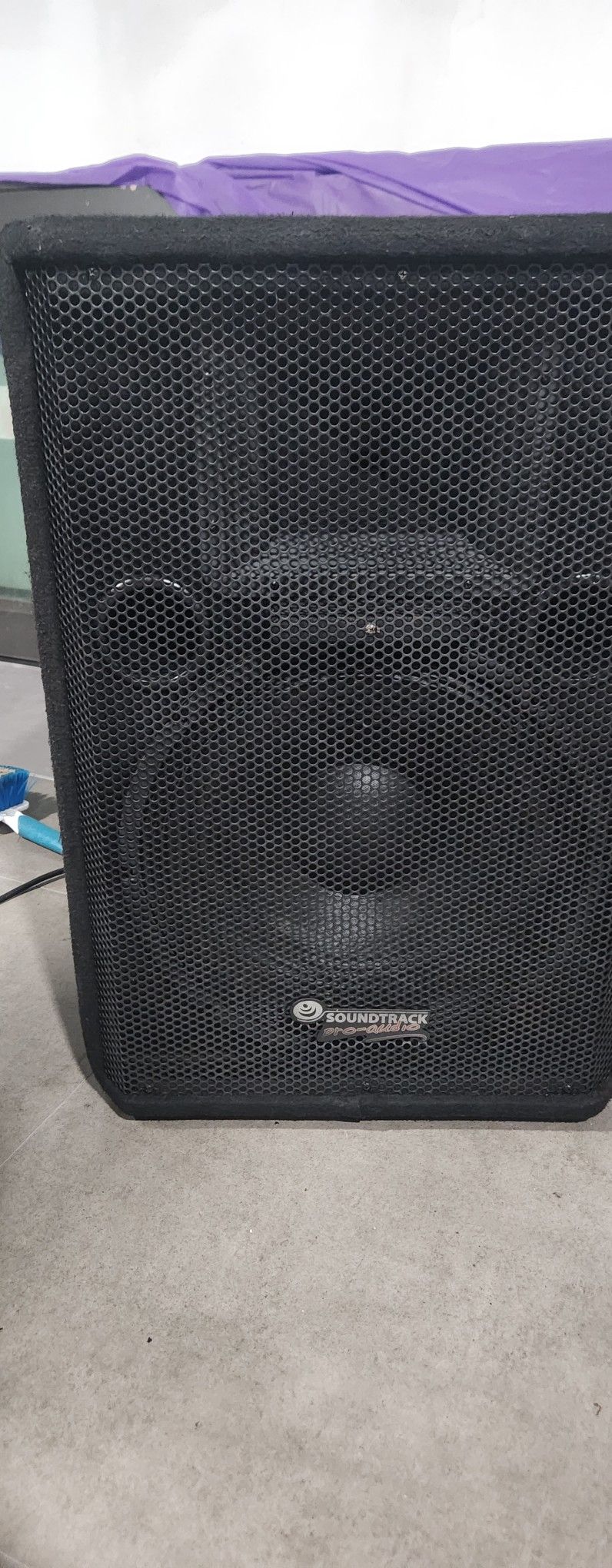 Sistema De Audio ( Amp + Speakers)