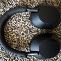 Sony Noise Canceling Headphones 