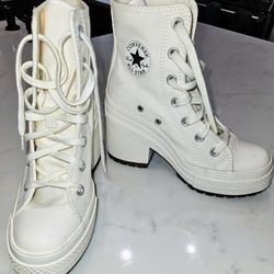 LIKE NEW!!! Converse A05253C Women's Chuck 70 Delux Heel Hi Boot Heeled Ankle Boots